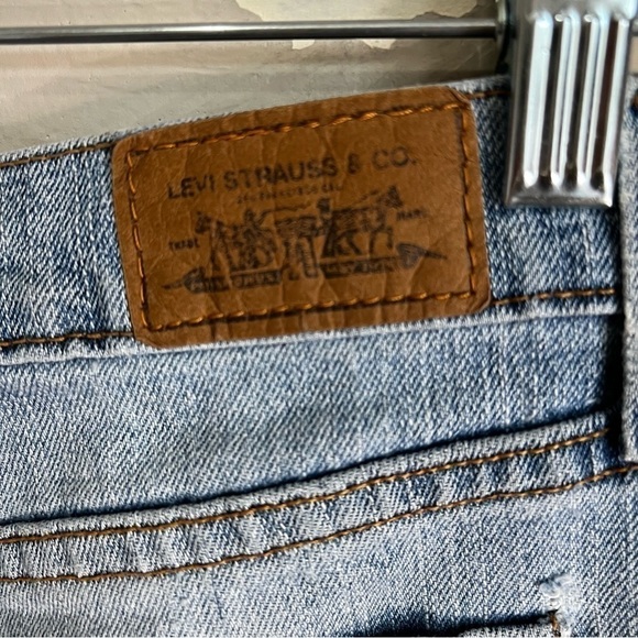Levi’s 505s Straight Distressed Short Denim Jeans - Picture 5 of 13